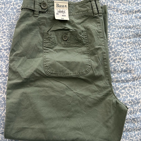 Bass GH Bass Women’s Capri Pants NWT Size 16 - Picture 5 of 6